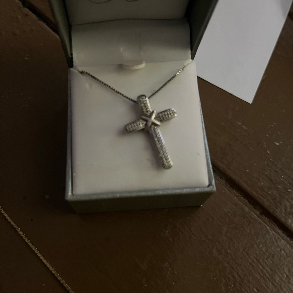 Dazzling Silver Cross Necklace